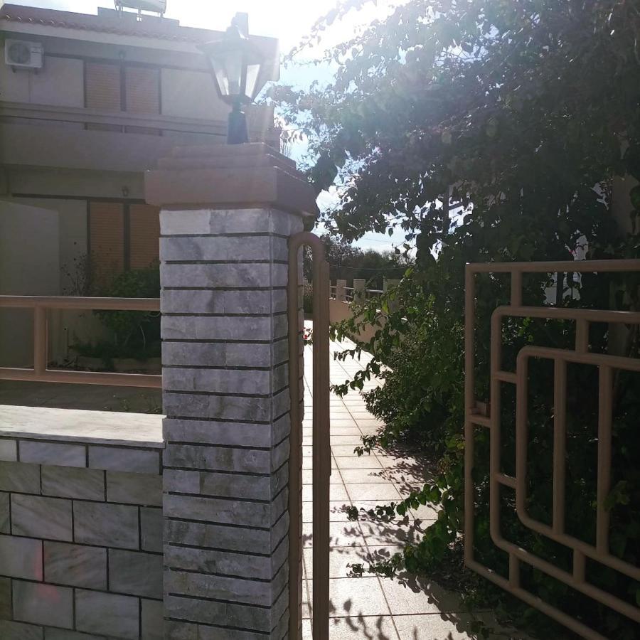 Sea Breeze Appartement CCharaki Buitenkant foto