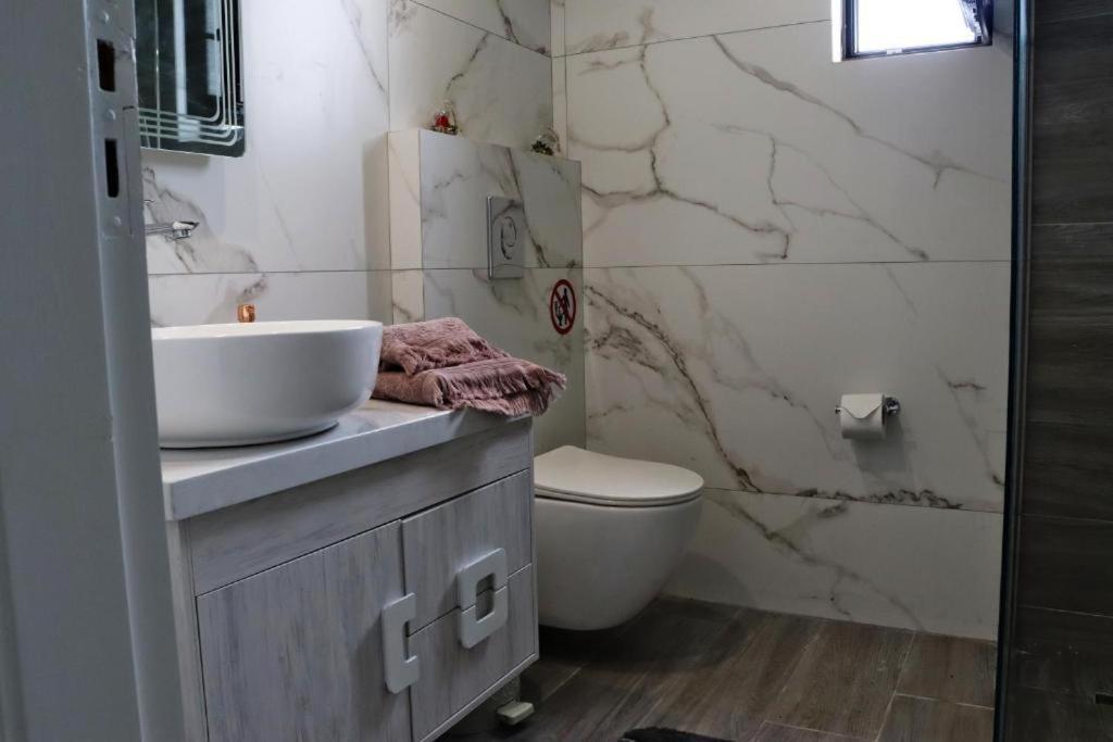 Sea Breeze Appartement CCharaki Buitenkant foto