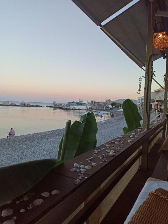 Sea Breeze Appartement CCharaki Buitenkant foto